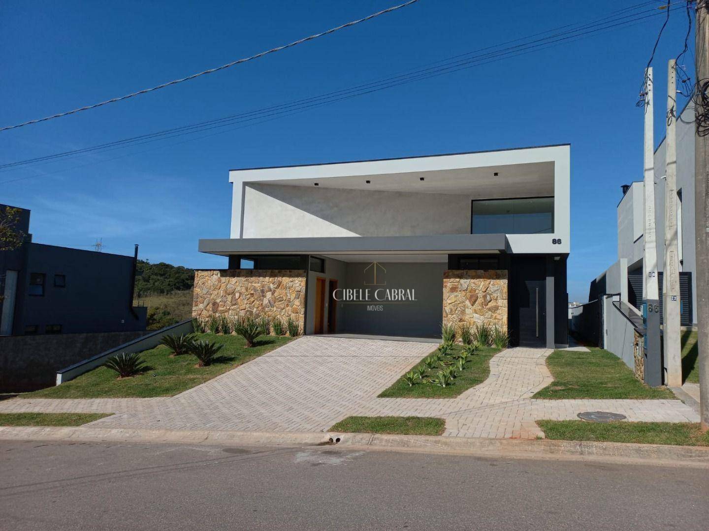 Casa de Condomínio à venda com 3 quartos, 250m² - Foto 2