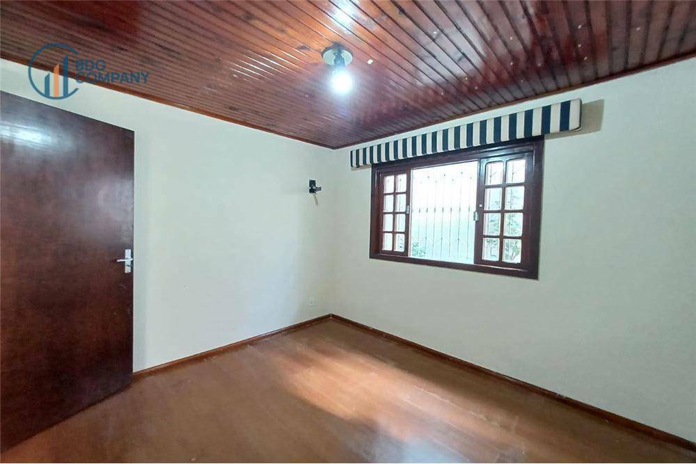 Casa à venda com 3 quartos, 130m² - Foto 27