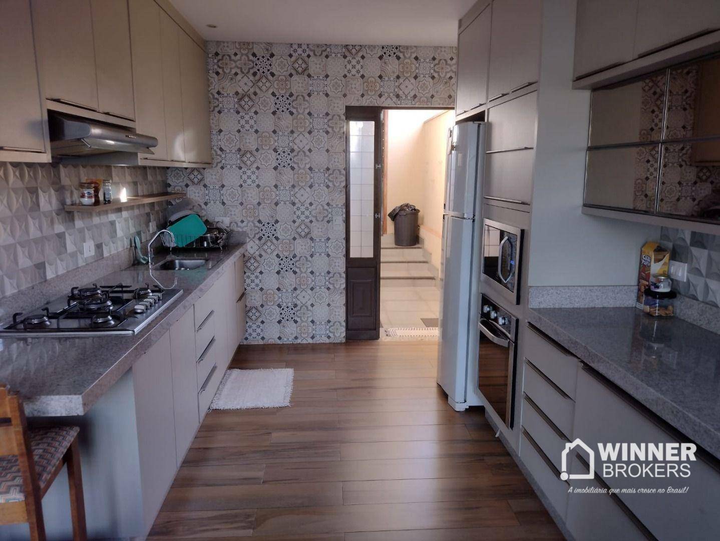 Casa, 4 quartos, 200 m² - Foto 16