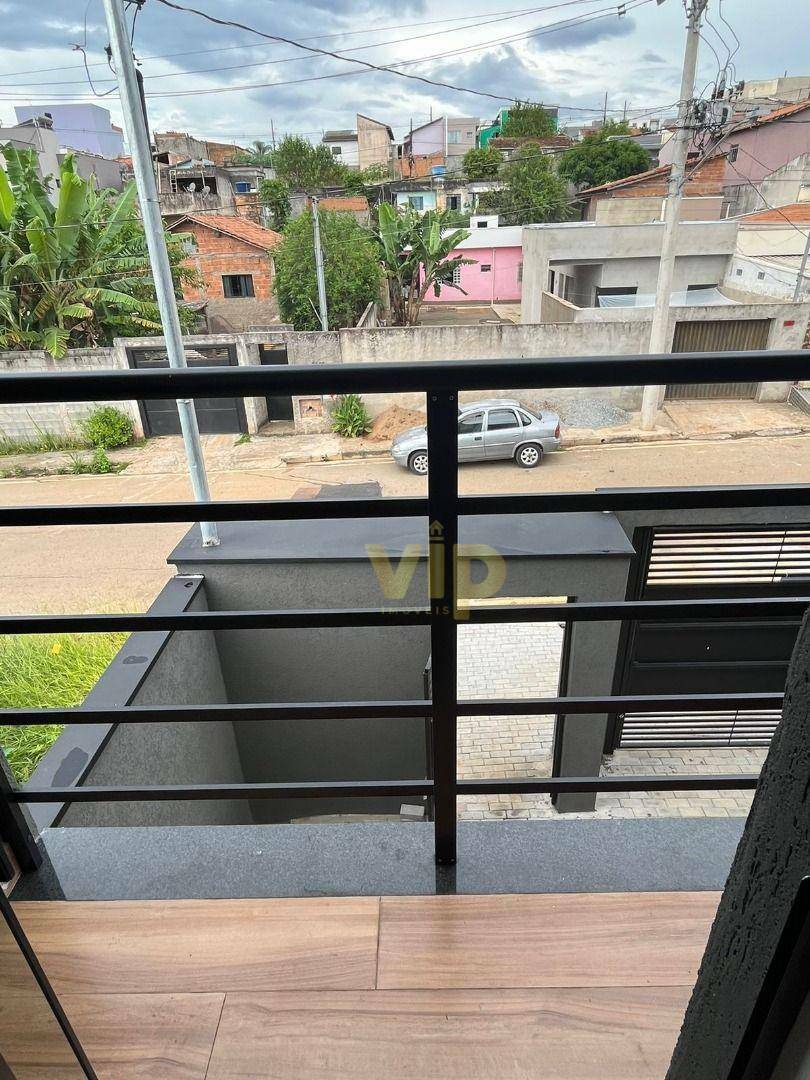 Casa à venda com 3 quartos, 131m² - Foto 21