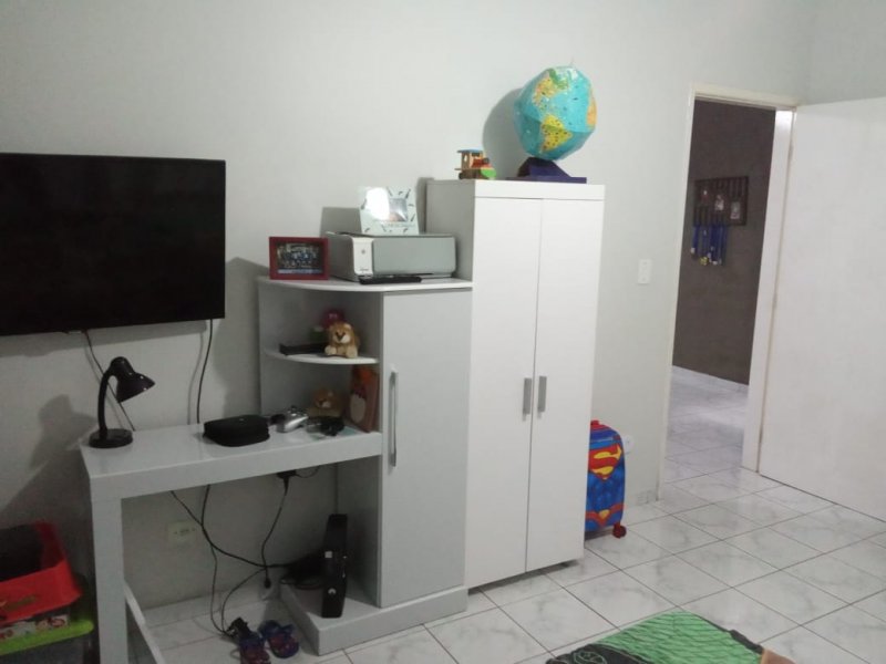 Casa à venda com 2 quartos, 2m² - Foto 13