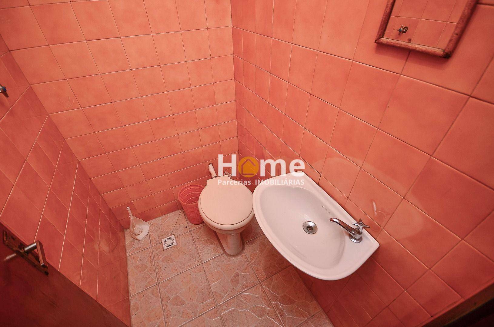 Casa à venda com 3 quartos, 300m² - Foto 45