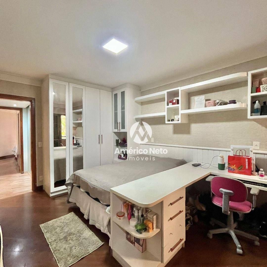 Apartamento à venda com 3 quartos, 197m² - Foto 19