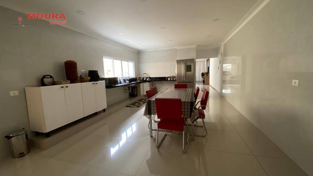 Sobrado à venda com 4 quartos, 550m² - Foto 8