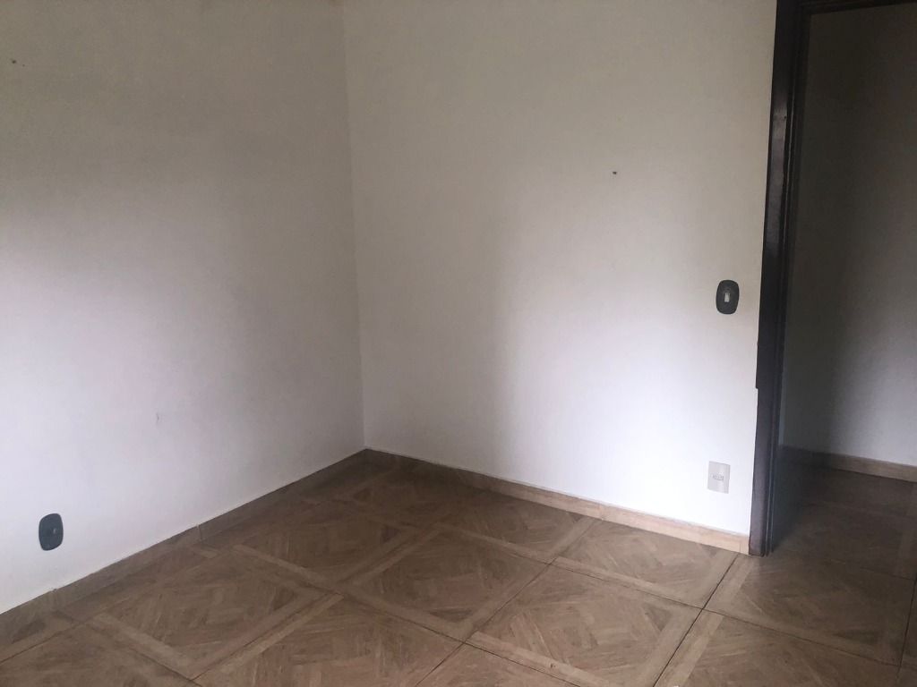 Apartamento à venda com 3 quartos, 190m² - Foto 26