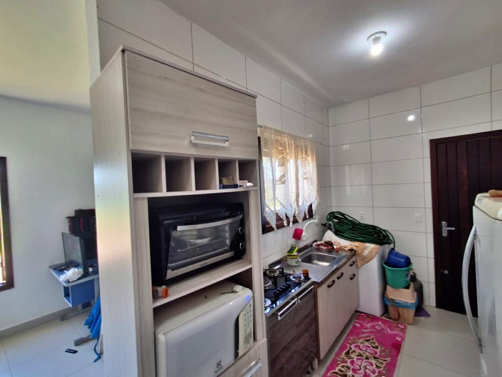 Casa à venda com 2 quartos, 60m² - Foto 8