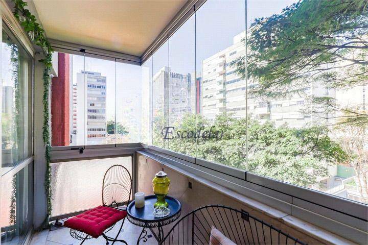 Apartamento à venda com 4 quartos, 240m² - Foto 5