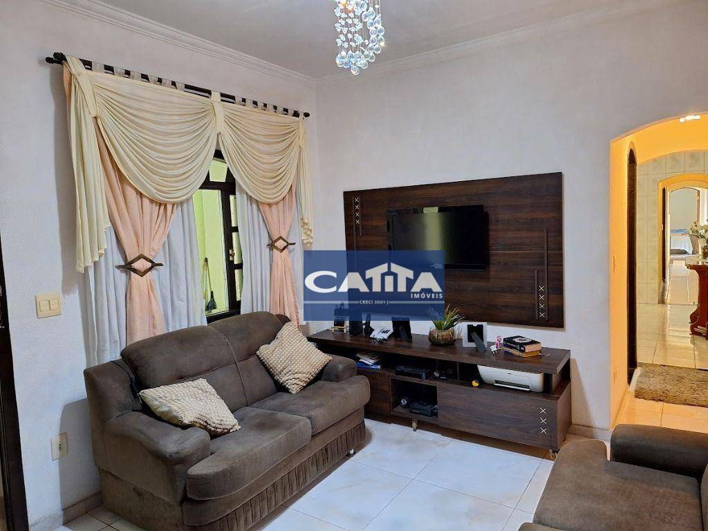 Casa à venda com 3 quartos, 218m² - Foto 3