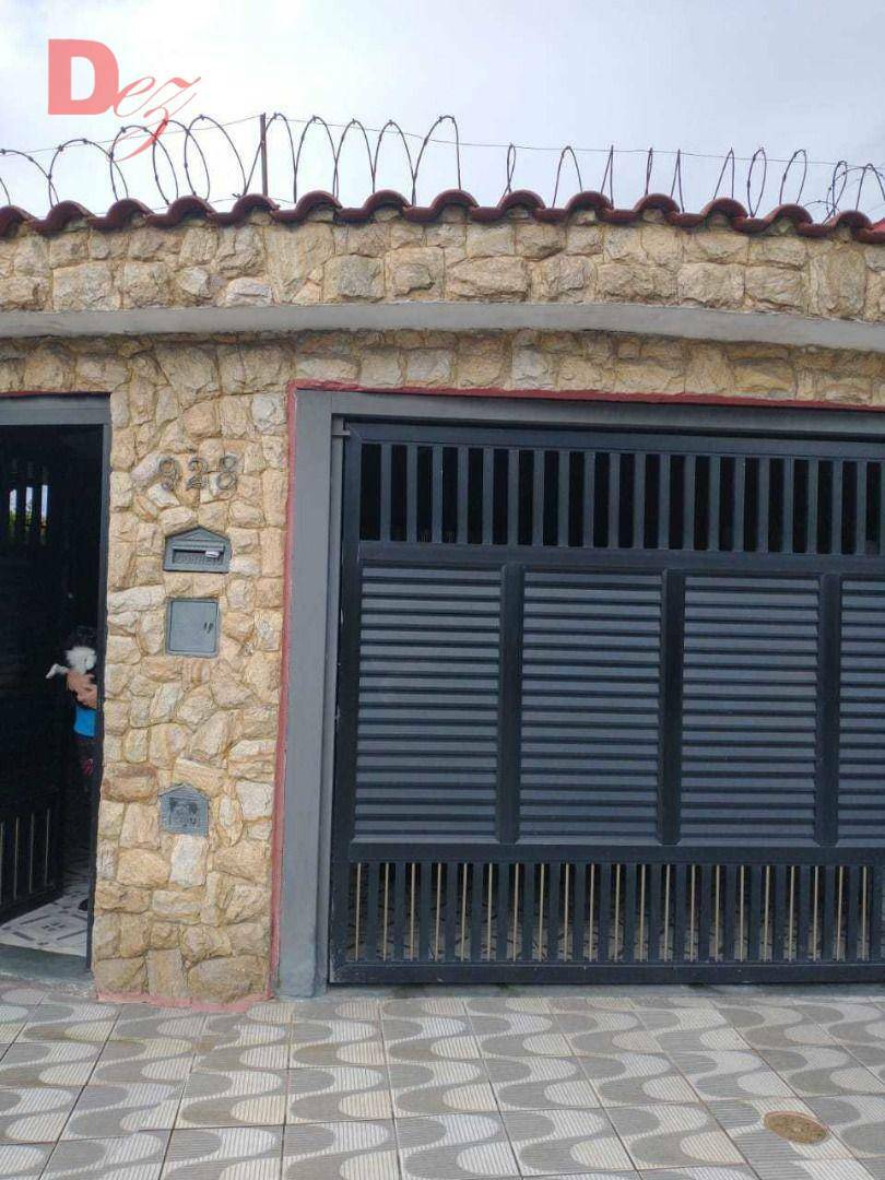 Casa à venda com 4 quartos, 67m² - Foto 4