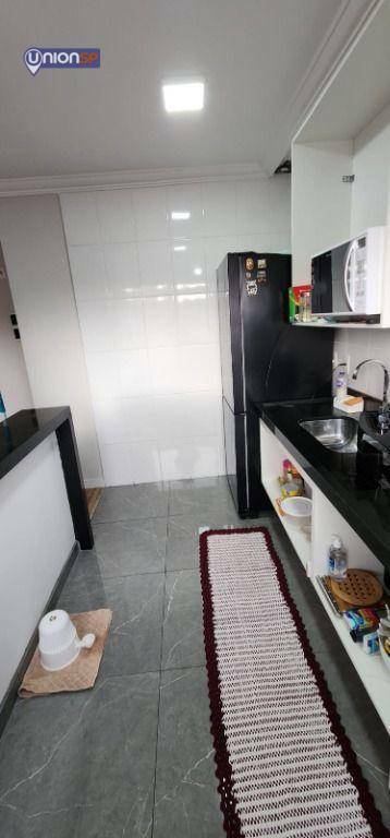 Apartamento à venda com 3 quartos, 64m² - Foto 18