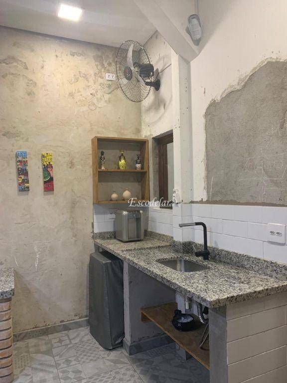 Sobrado à venda com 3 quartos, 330m² - Foto 32