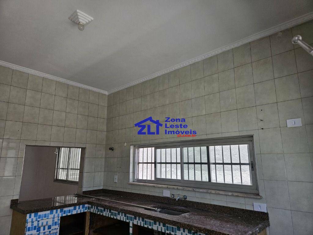 Sobrado à venda e aluguel com 3 quartos, 120m² - Foto 4