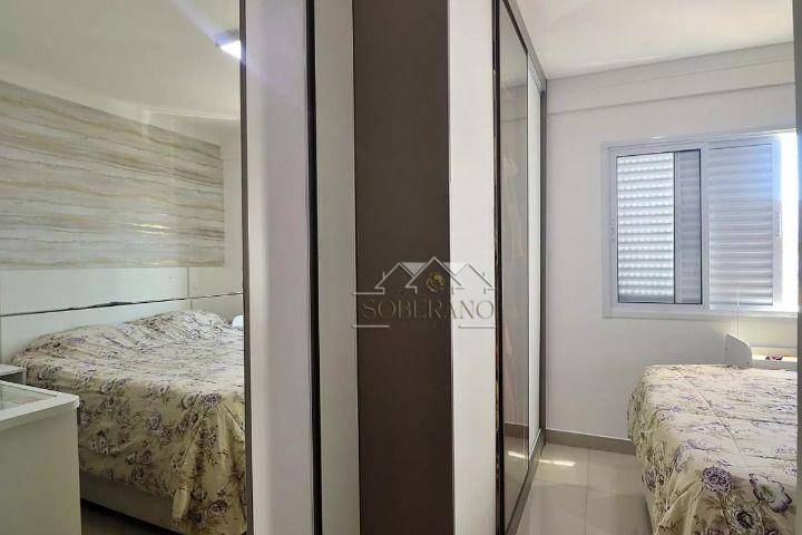 Apartamento à venda com 2 quartos, 72m² - Foto 18