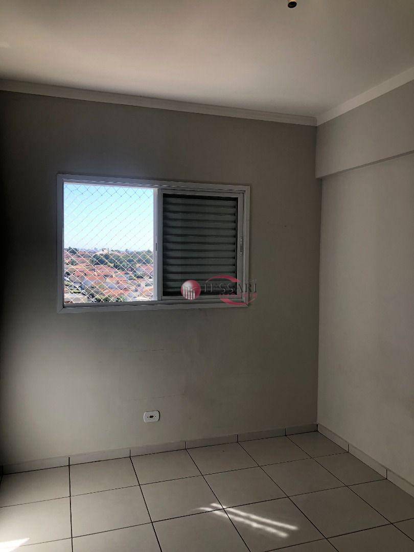 Apartamento à venda com 2 quartos, 70m² - Foto 8