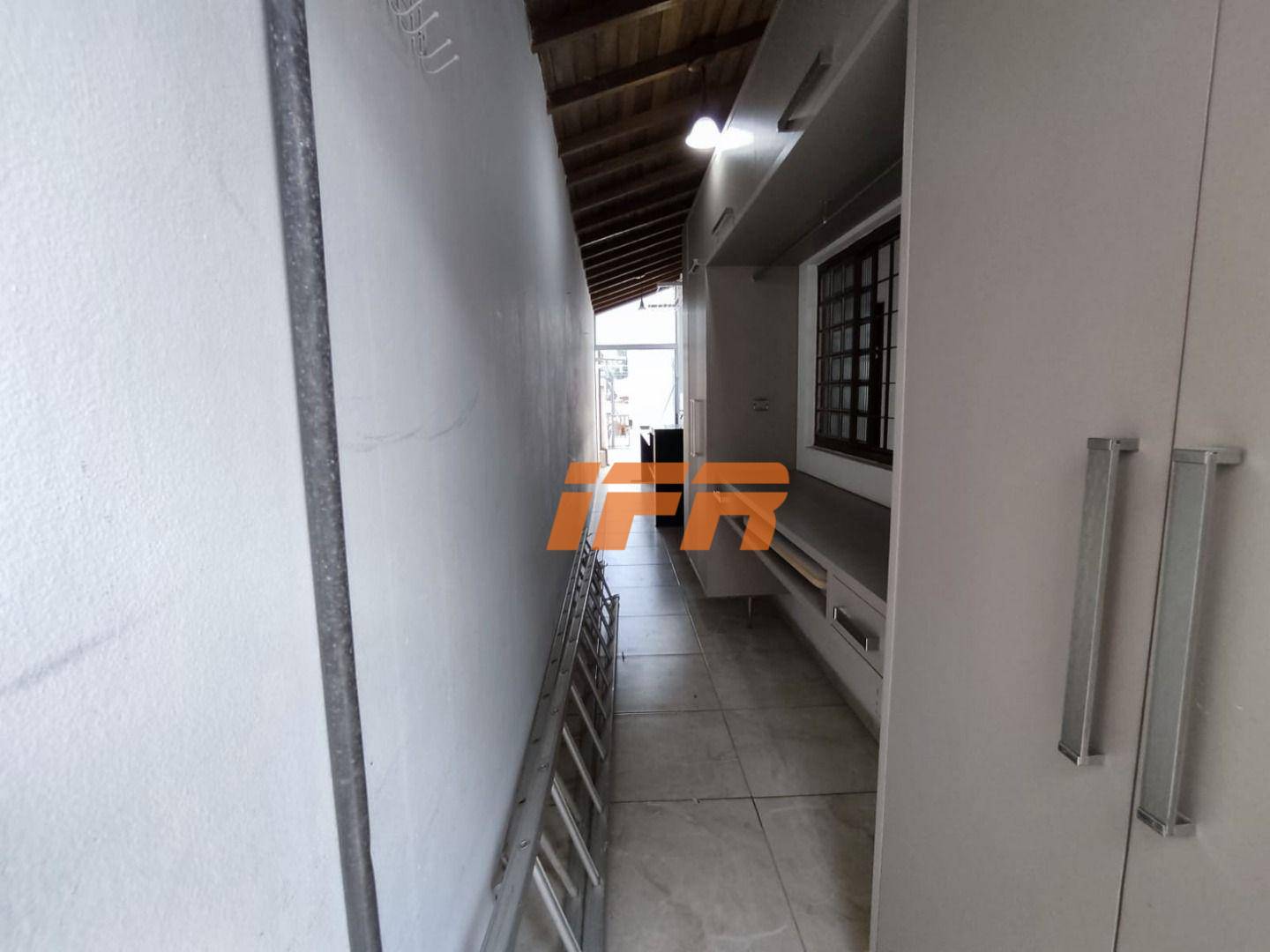 Sobrado à venda e aluguel com 4 quartos, 267m² - Foto 68