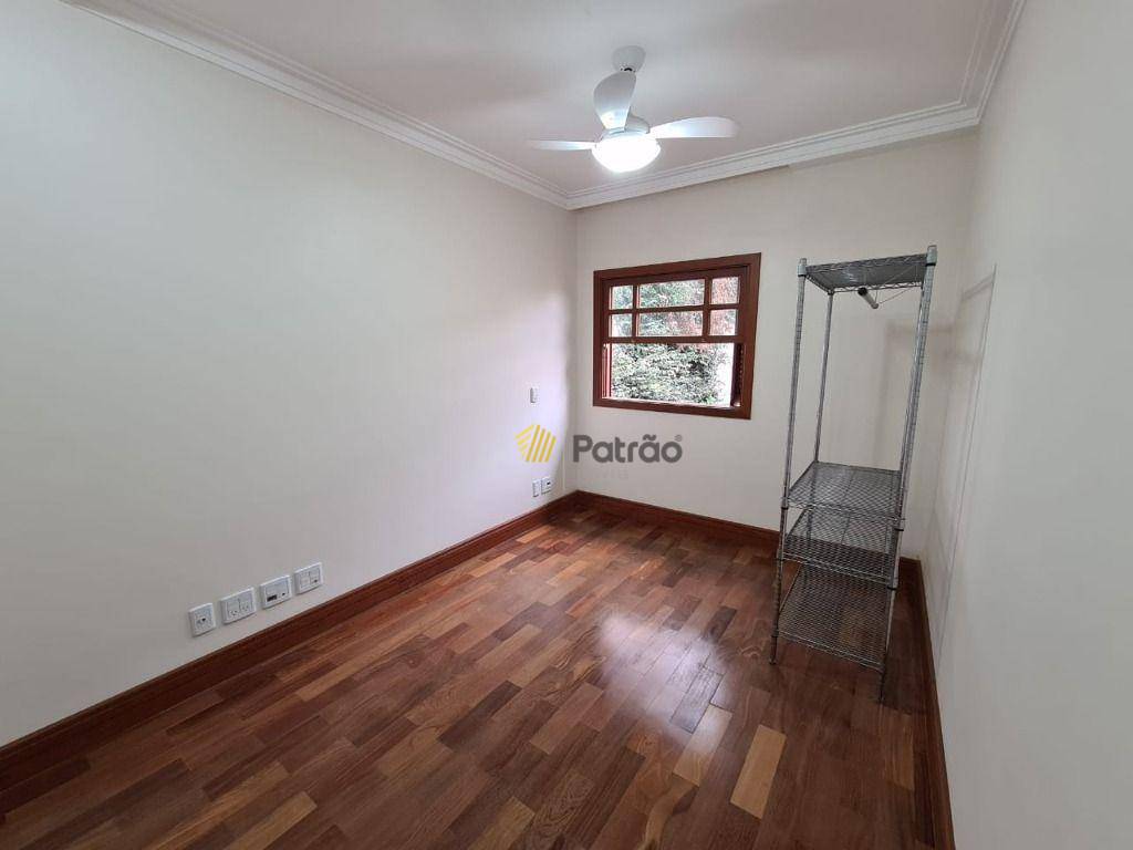 Casa de Condomínio à venda e aluguel com 5 quartos, 470m² - Foto 52