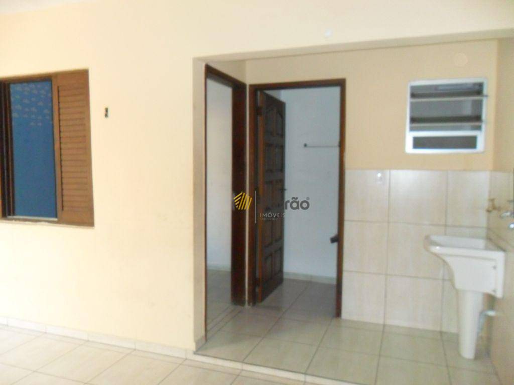 Sobrado à venda com 2 quartos, 139m² - Foto 9