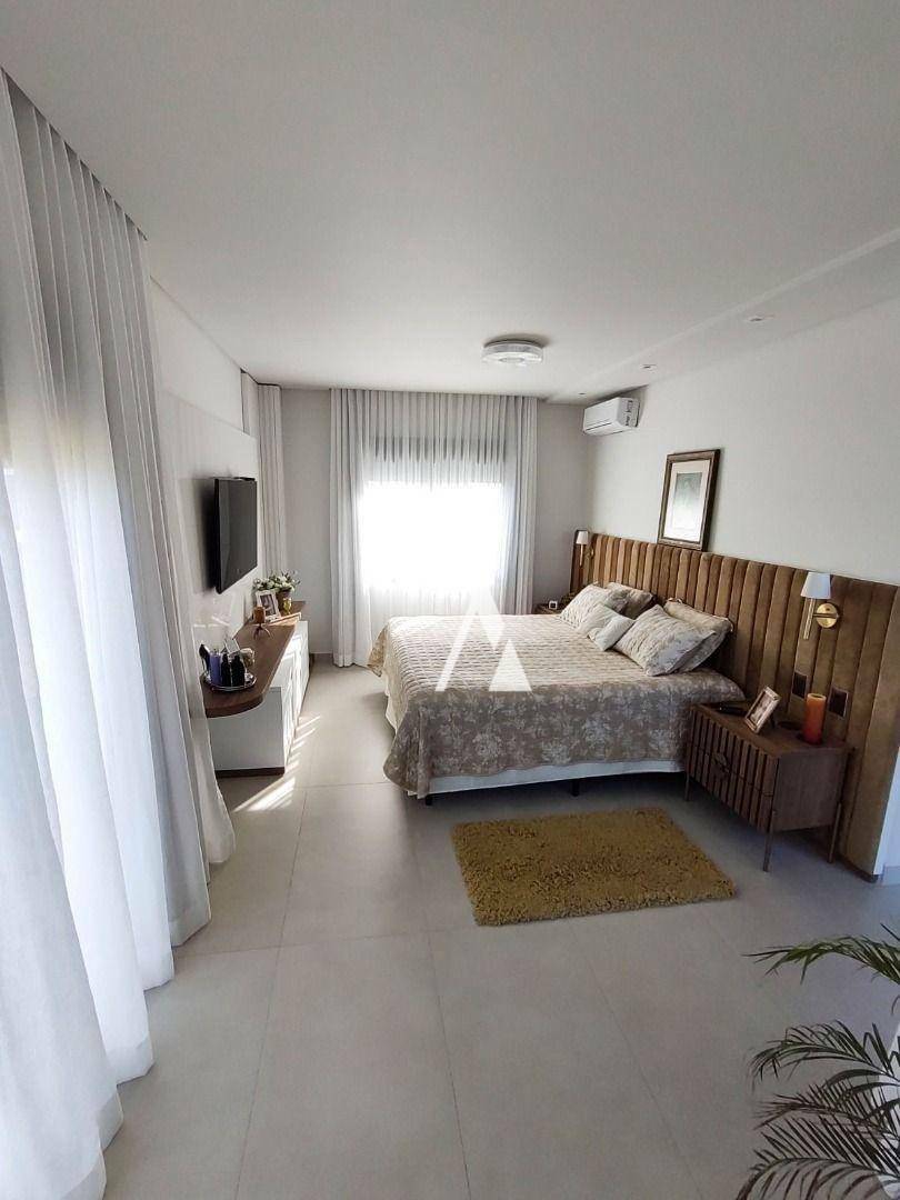 Casa de Condomínio à venda com 3 quartos, 300m² - Foto 60