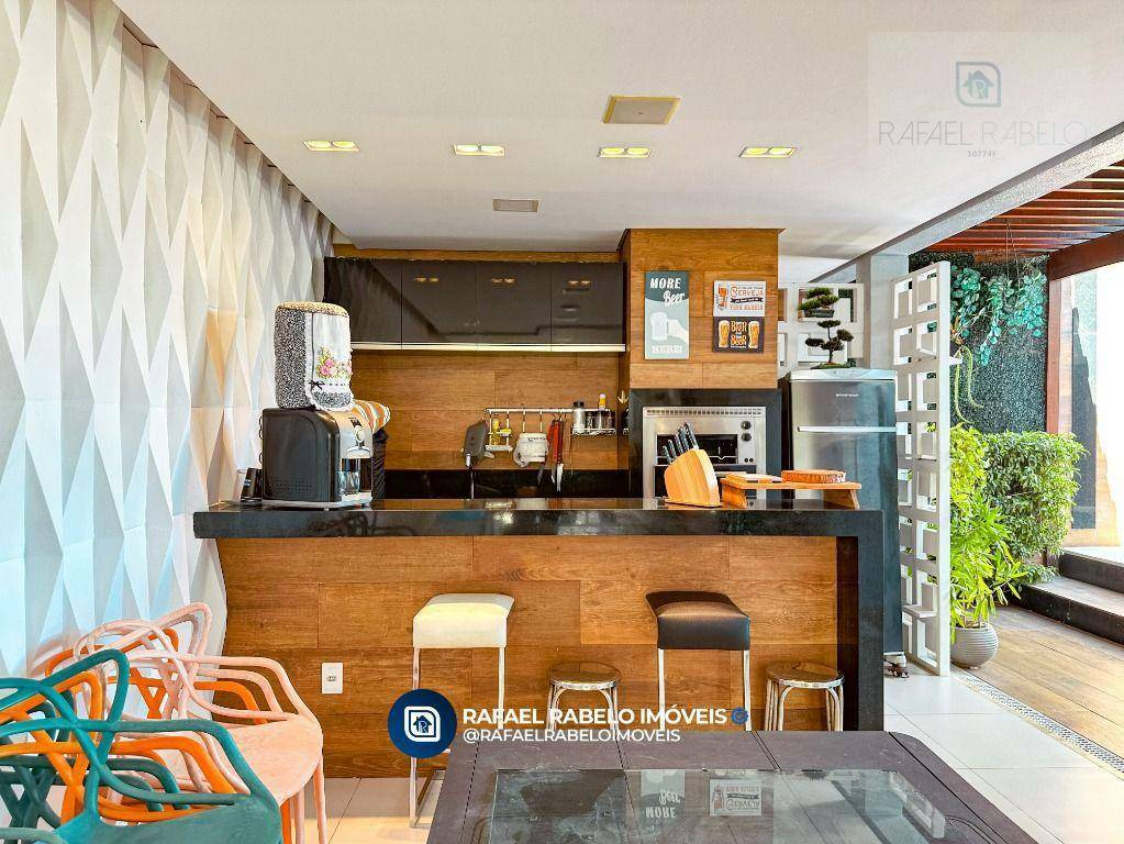 Casa de Condomínio para alugar com 4 quartos, 206m² - Foto 4