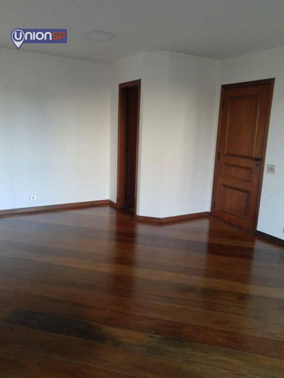 Apartamento à venda com 3 quartos, 133m² - Foto 3