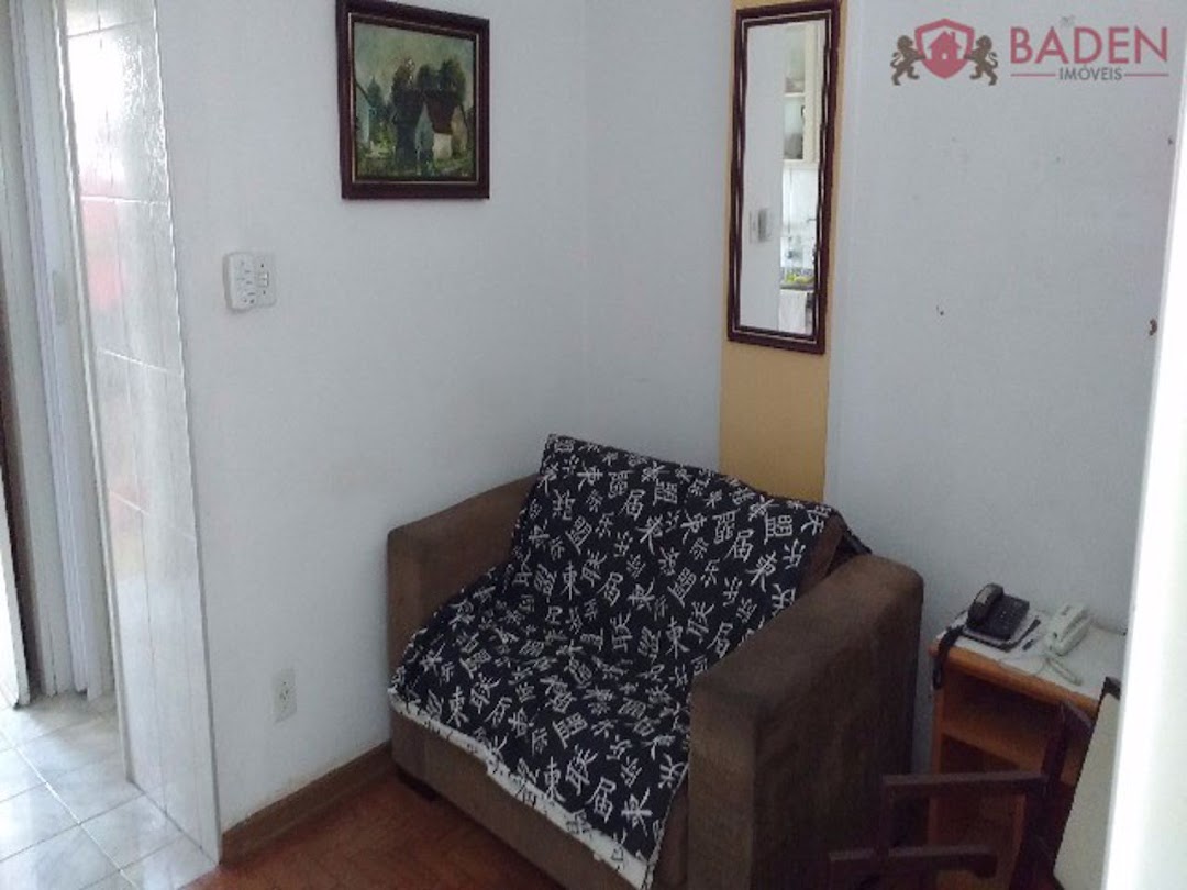 Apartamento à venda com 1 quarto, 30m² - Foto 1