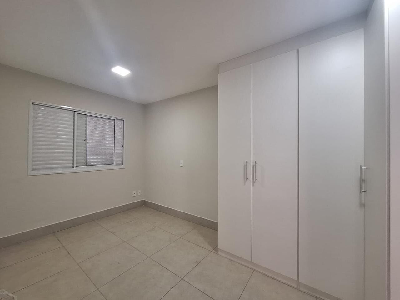 Apartamento à venda com 2 quartos, 90m² - Foto 5