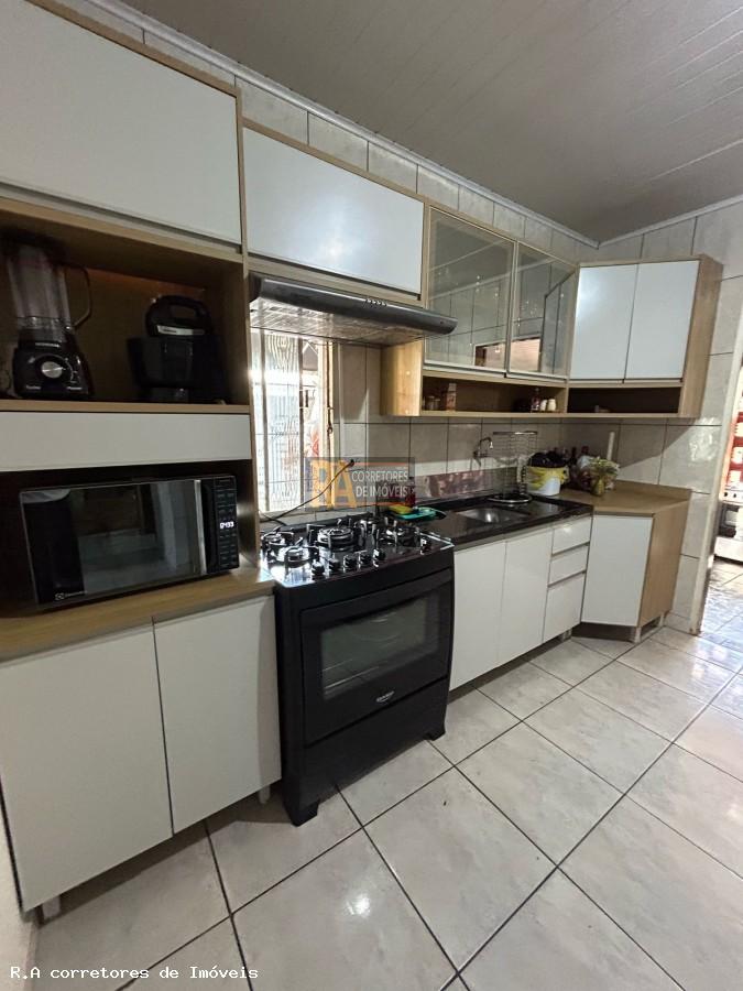 Casa à venda com 3 quartos, 300m² - Foto 13