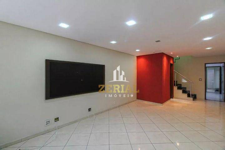 Sobrado à venda com 3 quartos, 130m² - Foto 1