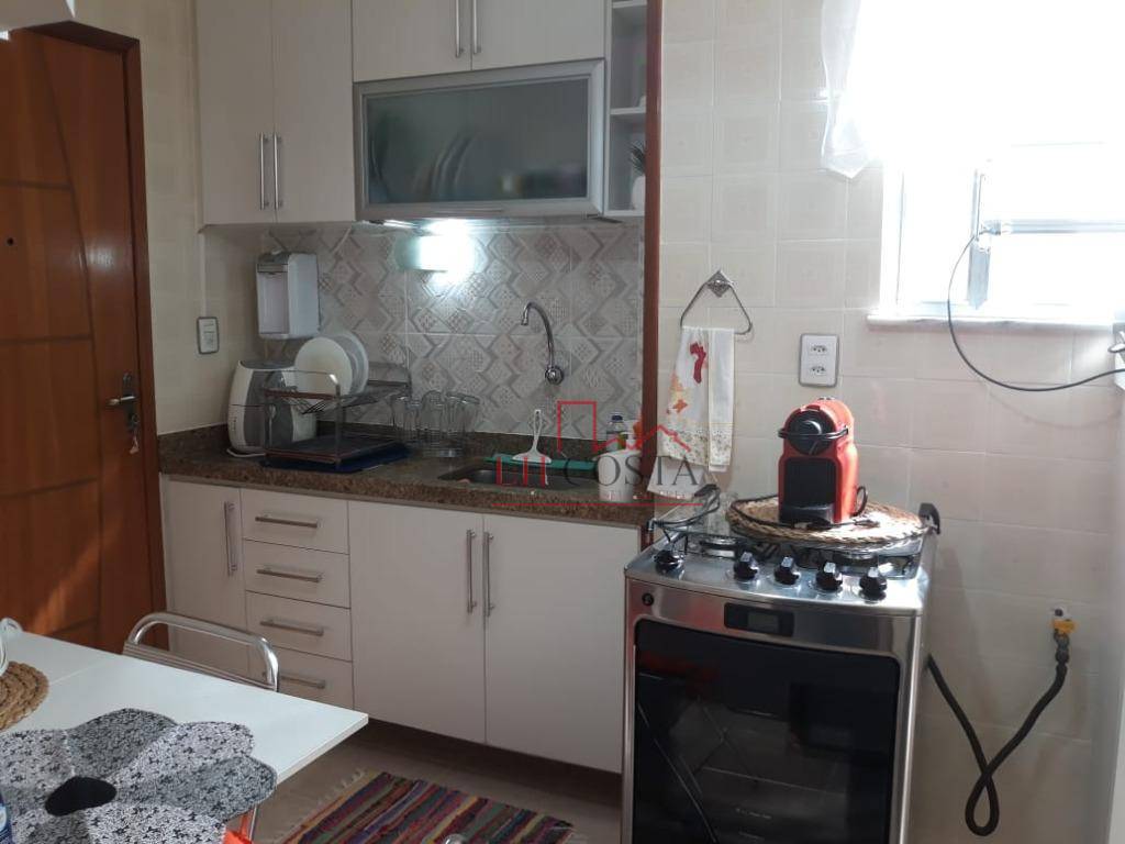 Apartamento à venda com 2 quartos, 80m² - Foto 23