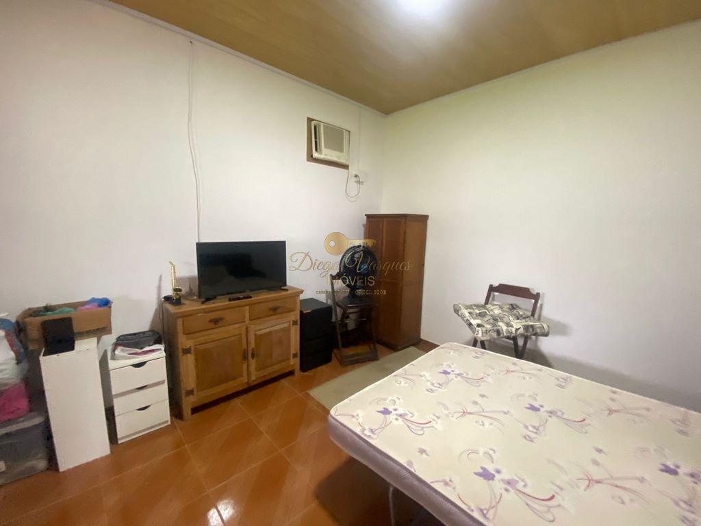 Casa à venda com 3 quartos, 1000m² - Foto 17