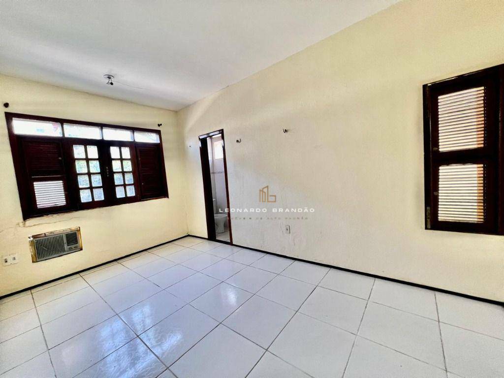 Casa à venda com 9 quartos, 521m² - Foto 49