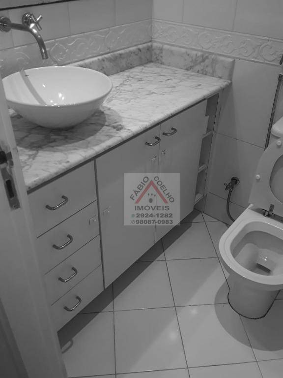 Apartamento à venda com 3 quartos, 75m² - Foto 16