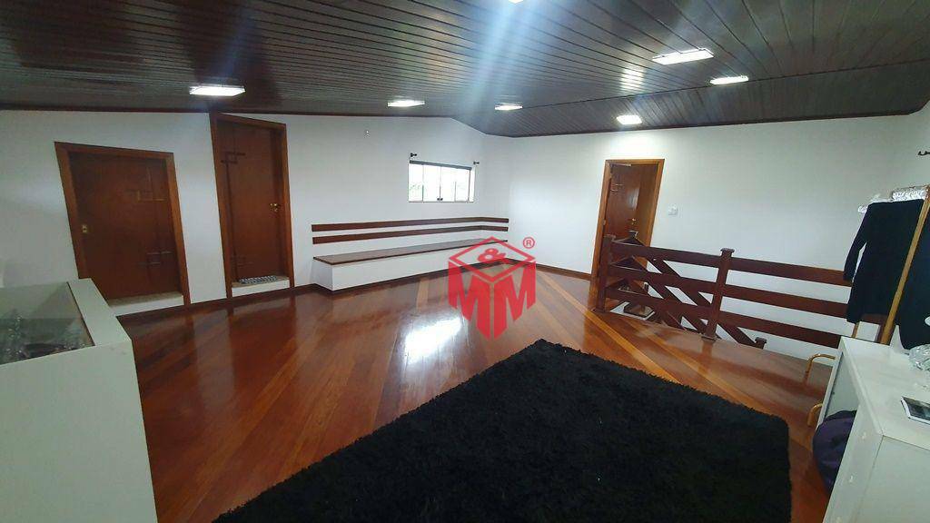 Sobrado à venda com 4 quartos, 650m² - Foto 43