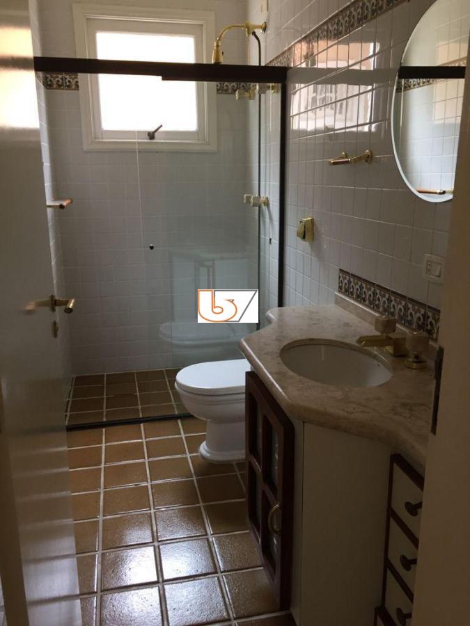 Casa de Condomínio para alugar com 4 quartos, 420m² - Foto 12