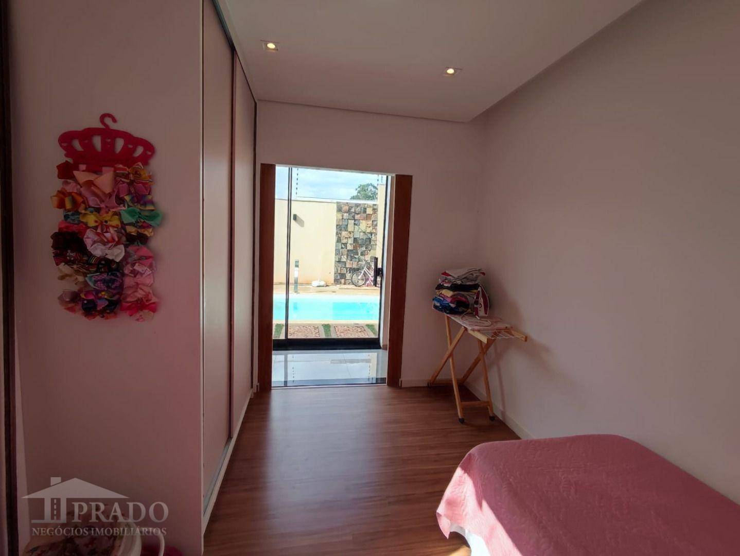 Casa à venda com 3 quartos, 159m² - Foto 13