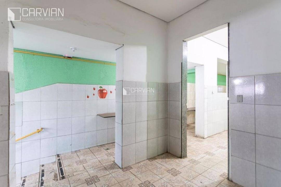 Casa à venda com 1 quarto, 224m² - Foto 13