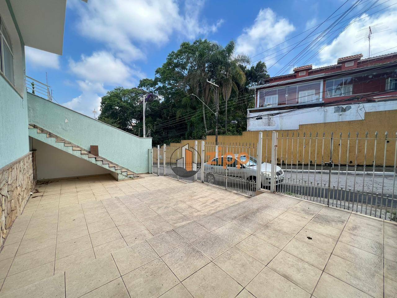 Sobrado à venda com 4 quartos, 259m² - Foto 3