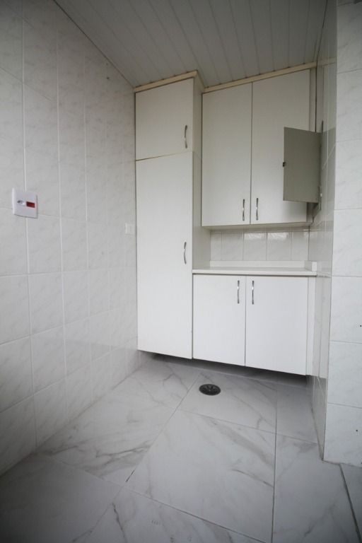 Apartamento para alugar com 2 quartos, 80m² - Foto 19