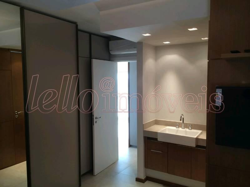 Apartamento para alugar com 2 quartos, 84m² - Foto 11