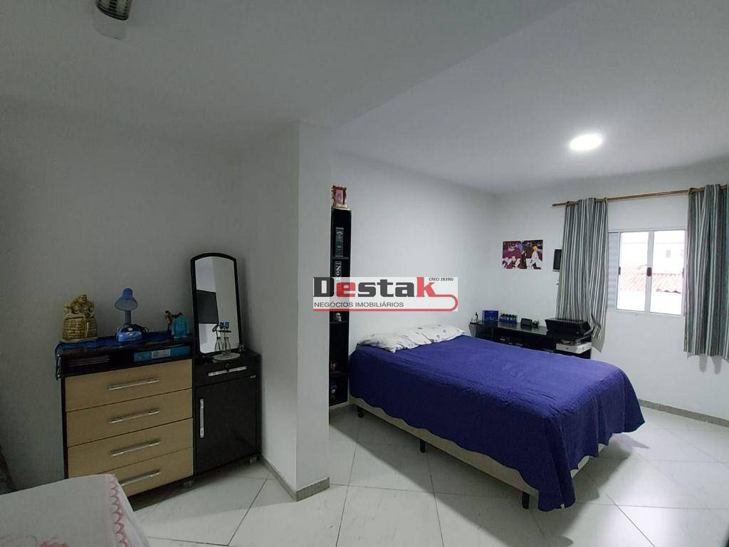 Sobrado à venda com 2 quartos, 146m² - Foto 9