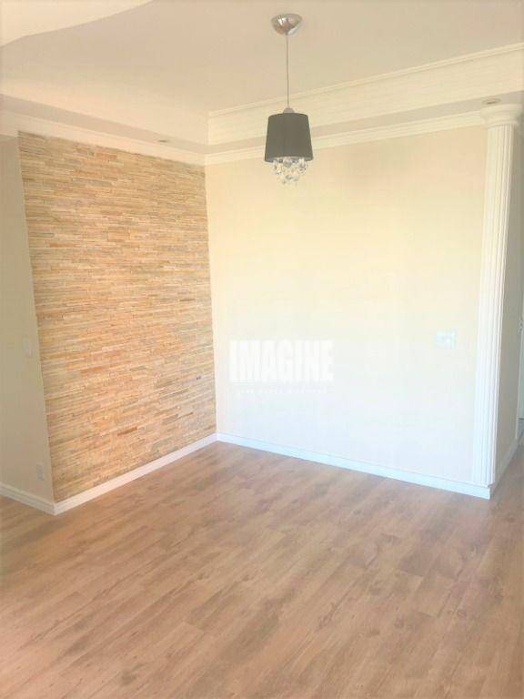 Apartamento à venda com 3 quartos, 65m² - Foto 3