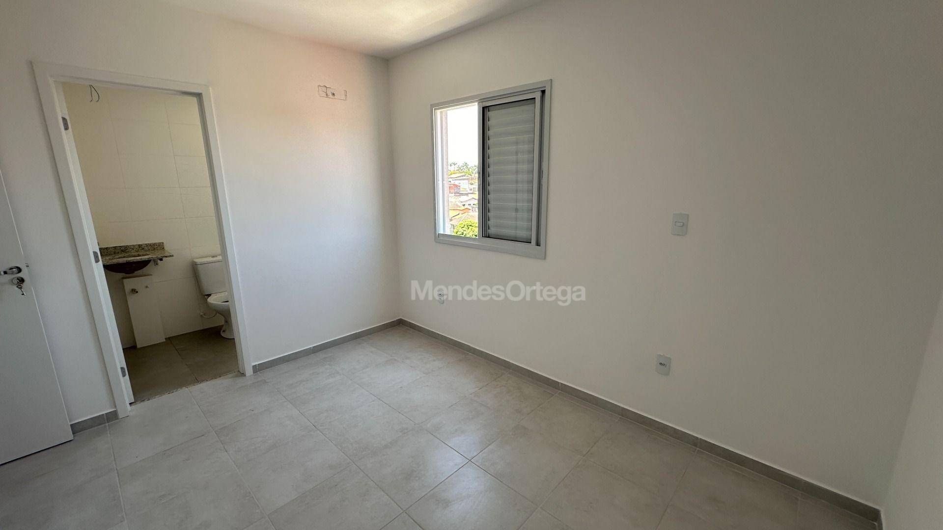 Apartamento à venda com 2 quartos, 61m² - Foto 7