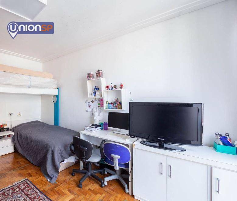 Apartamento à venda com 4 quartos, 220m² - Foto 11