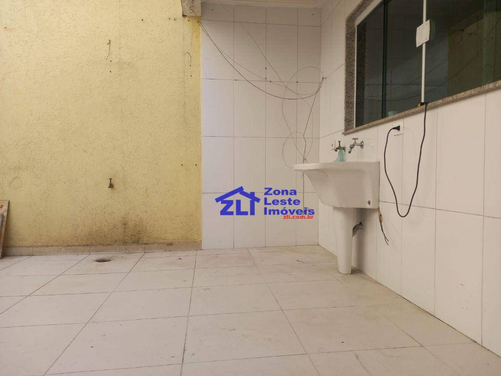 Sobrado à venda com 3 quartos, 140m² - Foto 13