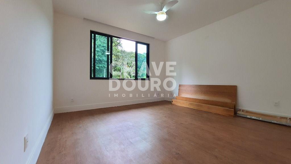 Casa à venda com 4 quartos, 851m² - Foto 20