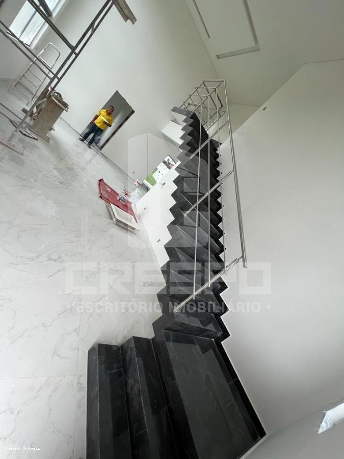 Casa à venda com 3 quartos, 194m² - Foto 10