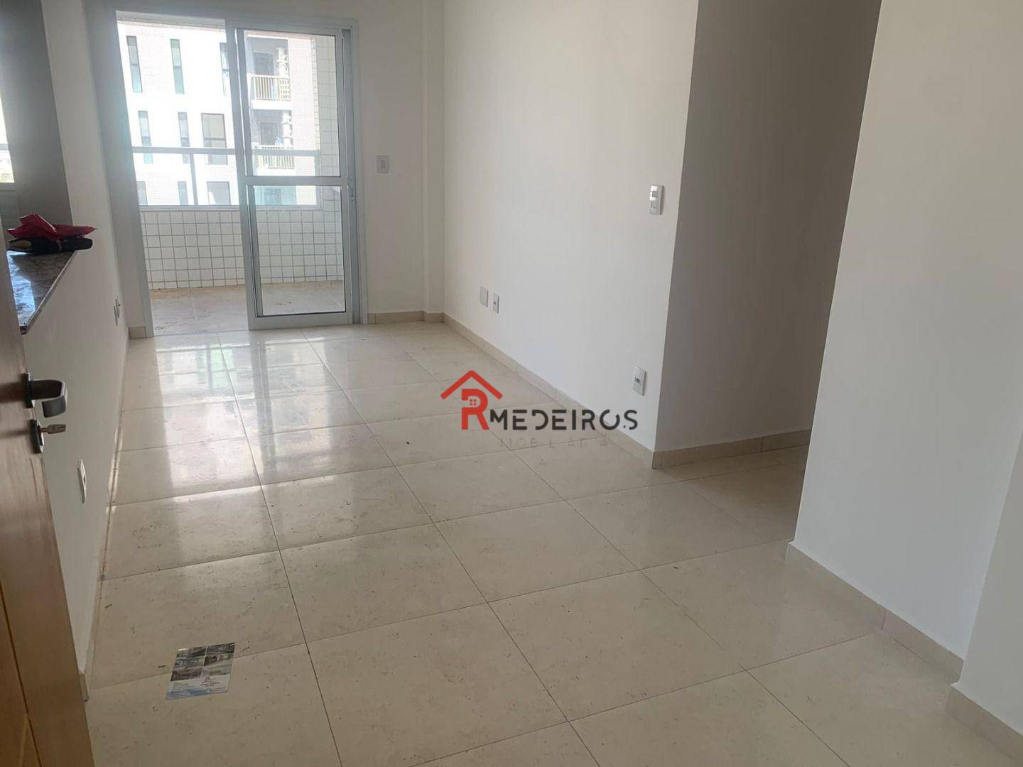 Apartamento para alugar com 2 quartos, 65m² - Foto 4