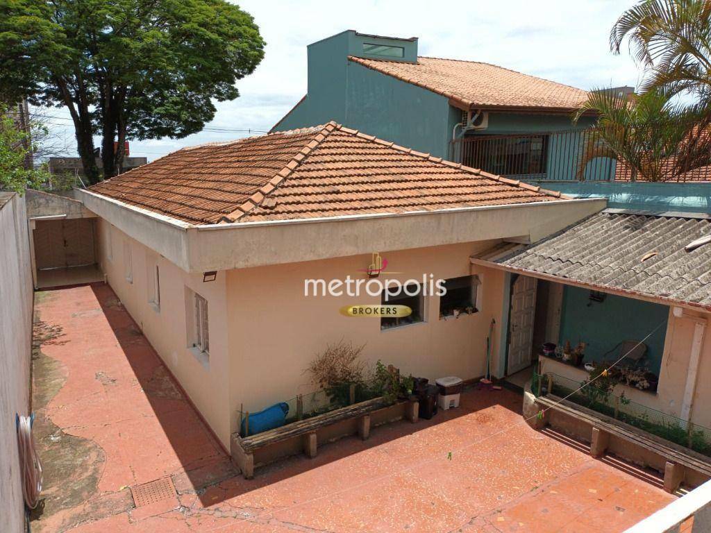 Casa à venda e aluguel com 4 quartos, 227m² - Foto 32