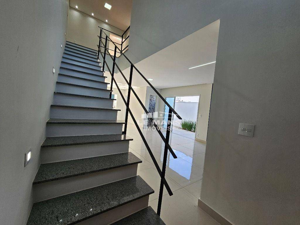 Casa de Condomínio à venda com 3 quartos, 211m² - Foto 17