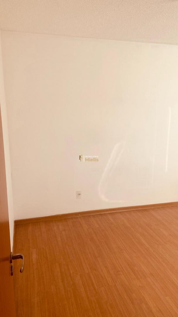 Apartamento à venda com 2 quartos, 40m² - Foto 2
